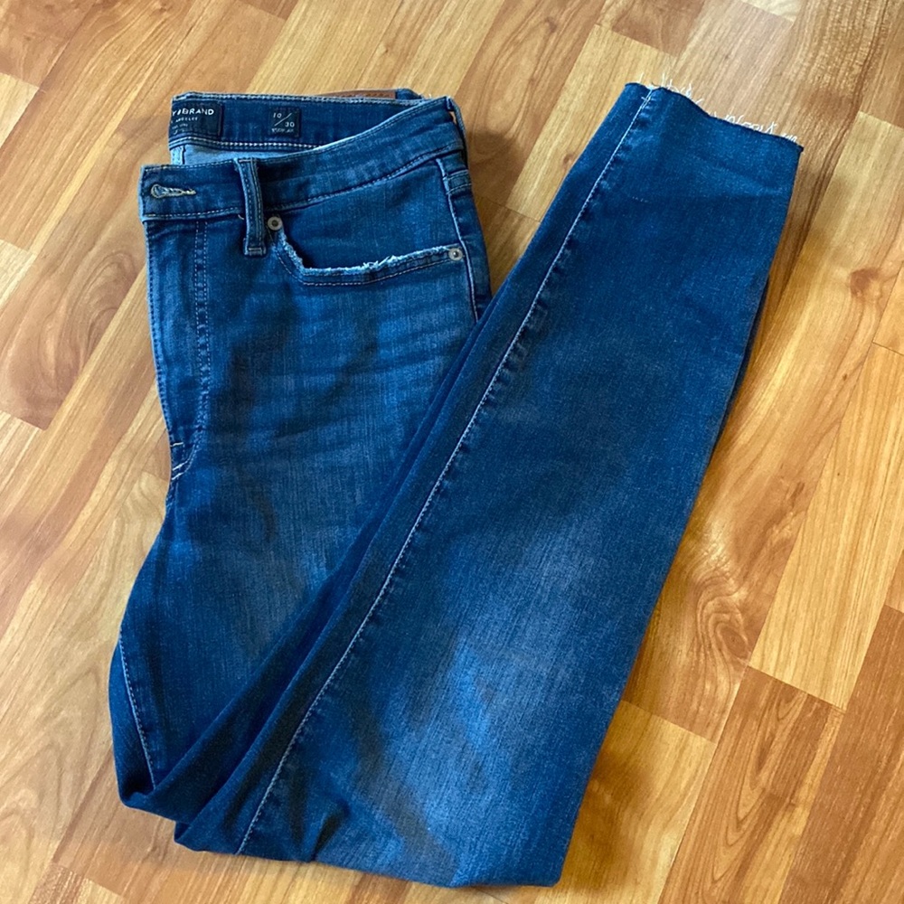LUCKY BRAND size 10 blue skinny jeans stretchy high waisted